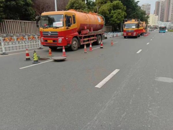 地漏浴缸疏通哪家不错（浴室地漏）